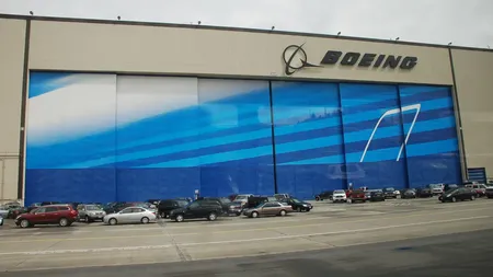 Boeing pune piciorul în prag. Compania anunţă angajări permanente pentru a înlocui muncitorii aflaţi în grevă de mai bine de o lună