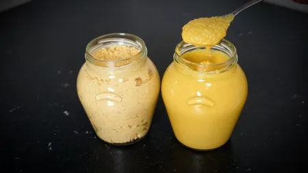 Rețetă de muștar de casă. Cum îl poți prepara chiar în bucătăria ta și care este ingredientul minune
