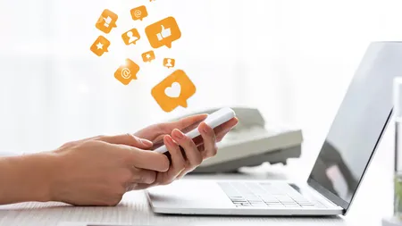 Cât sunt plătiţi specialiştii în Google Ads şi Facebook Ads sau campanii pe TikTok. Nu sunt necesare studii superioare