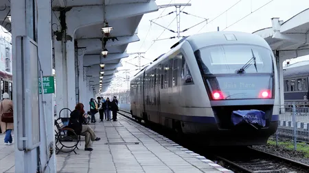 Anunț CFR Călători: Elevii merg gratis cu trenul și în anul școlar 2025-2026