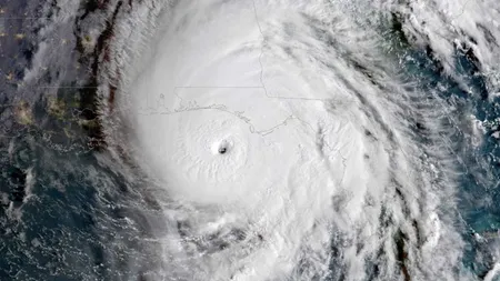 Uraganul Gabrielle, de categoria 4, și-a schimbat traseul și amenință Europa. Vânt puternic, cu rafale de peste 200 km/h, și ploi abundente VIDEO 