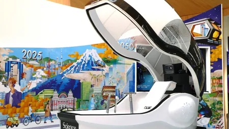 Dacă dușul clasic a devenit plictisitor, japonezii au soluția: Mașina de spălat pentru oameni. Vezi cum funcționează