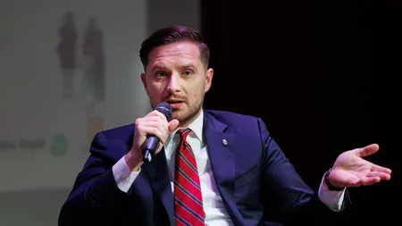 Cătălin Drulă este deja în campanie pentru Primăria Bucureştiului. Fostul lider USR îl acuză pe primarul interimar Bujduveanu că a închis şcolile degeaba. Replica devastatoare a edilului: 