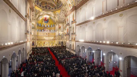 Dan Negru, mesaj ironic despre credință și Catedrala Mântuirii Neamului: ”Poate că Iisus n-ar fi prins o invitație azi la Sărbătoarea Catedralei, printre atâtea VIP-uri”