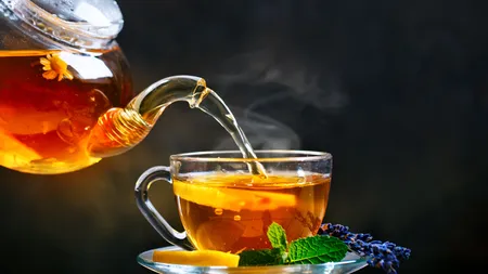 Cum îți menții silueta în sezonul rece: Băutura care îți taie pofta de dulce și de fast-food