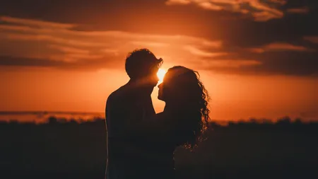 Horoscop sentimental 22-24 octombrie. Cinci zodii se îndrăgostesc în următoarele trei zile. Fluturi în stomac mai mulți ca niciodată!