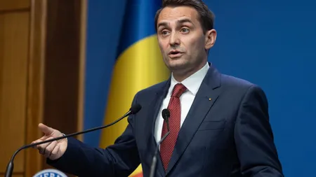 Mihai Jurca, secretarul general al Guvernului, reclamă ”agresiuni” ale presei după ce a cumpărat în leasing 17 mașini, în plină austeritate: ”Vă rog nu agresați oamenii. Nu dau declarație de presă”