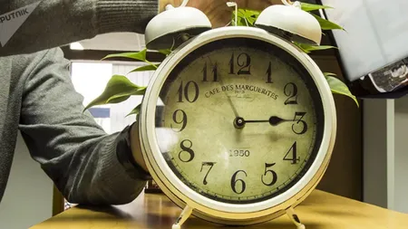Ora de iarnă 2025. Când se dau ceasurile înapoi și ce efect are trecerea asupra corpului omenesc. Mai multe țări din UE vor să renunțe la schimbarea orei