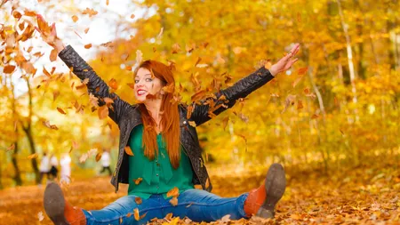 Top 3 zodii cu succes pe toate planurile până la final de an 2025. Luna cadourilor îi aşteaptă cu bani, noroc în dragoste și succes în carieră