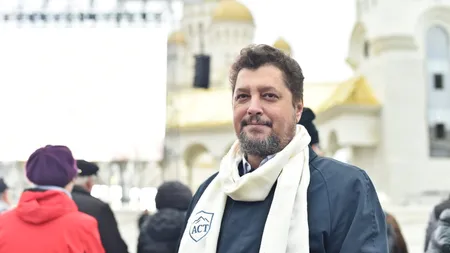 Claudiu Târziu, singurul lider de partid care a stat alături de români, în stradă, la sfințirea Catedralei Mântuirii Neamului: „Mi s-a părut inadmisibil să creditez, prin prezența mea, figuri publice corupte și vinovate de dezastrul țării”