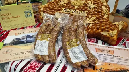 „Cârnații din topor din Vâlcea” obțin recunoaștere DOP în UE: Preparați din porc și afumați cu lemn de fag, pur și simplu au cucerit Europa