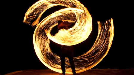 Horoscop 4 noiembrie 2025. Focosul Marte în aventurosul Săgetător până pe 15 decembrie 2025. Zi cu ENERGIE puternică 