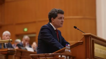 Nicușor Dan prezintă miercuri în parlament Strategia Naţională de Apărare, care va fi apoi supusă la vot