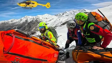 Tragedie imensă: cinci alpiniști au murit în urma unei avalanșe. 