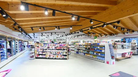 Un nou lanţ internaţional de magazine se pregăteşte să intre pe piaţa din România. Când vor fi deschise primele unităţi care vor concura cu DM Markt