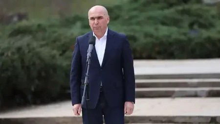 Ilie Bolojan pune apărarea României pe umerii grădinarilor de la Cotroceni: 