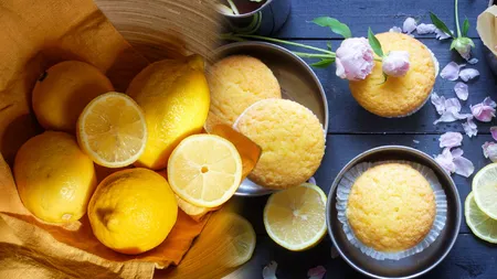 Cea mai delicioasă brioșă cu lămâie. Rețeta veche de 60 de ani care te va cuceri cu parfumul ei îmbietor