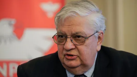 Economistul Mircea Coșea, transportat de urgență la spital. Profesorul era așteptat în studioul România TV când a întâmpinat probleme de sănătate