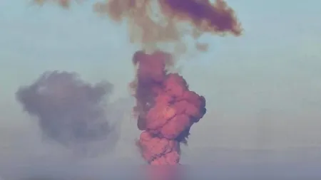 Explozie la baza de rachete Iasni din Rusia! Un nor de fum imens s-a ridicat în aer