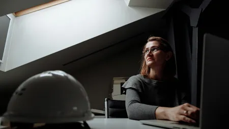 Ce se întâmplă dacă ai rămas cu zile de concediu la sfârșitul anului. Poți sau nu să primești bani pentru acestea?