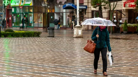 Vreme rece și ploi în ziua alegerilor din București. Capitala se află sub avertizare COD GALBEN de fenomene severe