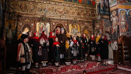 Colinde, bucurie și daruri la Mănăstirea Moldoviţa