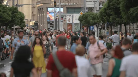 SONDAJ Trei sferturi dintre români cred că România merge într-o direcție greșită. Armata și Biserica sunt instituțiile cu cea mai mare încredere din partea populației, partidele și Justiția, la polul opus