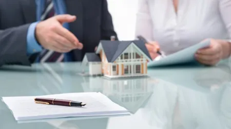 Impozitarea clădirilor la valorea de piață, amânată pentru 2027. Principalele măsuri care au fost adoptate miercuri, în ședința de Guvern