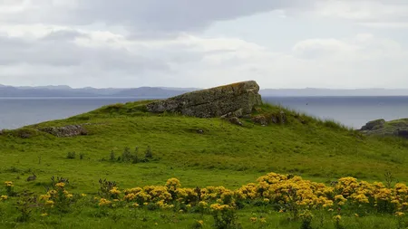 30.000 de euro pentru izolare totală. Se caută un om dispus să locuiască singur pe o insulă pustie departe de România