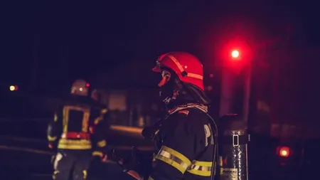 20 de persoane au fost evacuate, după ce o mașină a avariat o conductă de gaze, în Buzău