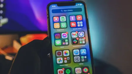 Topul celor mai descărcate aplicații în 2025: Cine domină clasamentul și ce surpriză apare în primele locuri