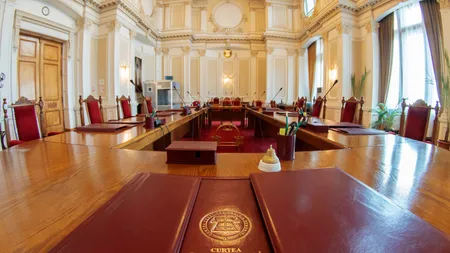 Bugetarii care încasează peste 11.000 de lei pe lună numai din sporuri de risc și suprasolicitare neuropsihică, deși lucrează la birou