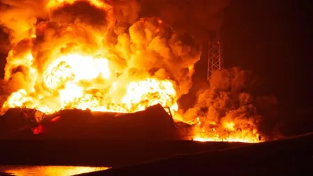 Atac de gherilă cu drone în Rusia. Un depozit de petrol a fost aruncat în aer. Kremlinul dă ultimatum Ucrainei VIDEO