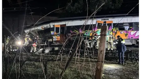 Un alt accident feroviar în Spania, un tren a lovit un zid prăbuşit peste şine, la Barcelona. O persoană a murit, iar alte 37 au fost rănite UPDATE