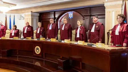 Averile judecătorilor CCR. Câștiguri anuale de sute de mii de euro, proprietăți în străinătate și pensii cumulate cu salariile