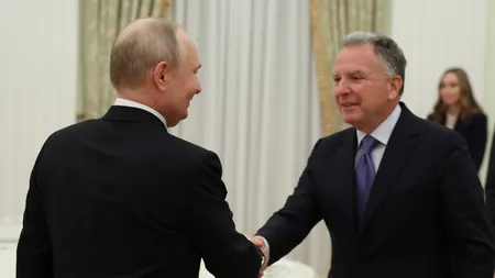 Vladimir Putin și trimisul lui Donald Trump, Steve Witkoff, au început o nouă serie de discuții pentru pace în Ucraina la Kremlin