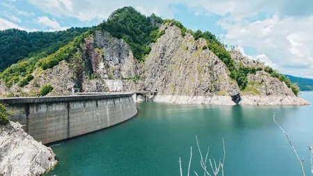 Anunț important de la Hidroelectrica! Când începe să se umple lacul de acumulare Vidraru