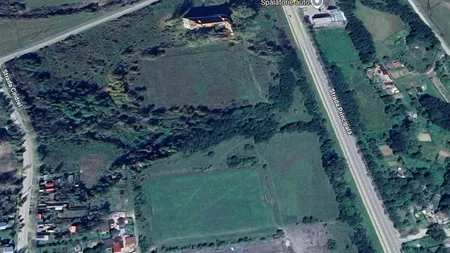 Stadion din România, de peste 30.000 de metri pătrați, scos la vânzare pentru doar 200.000 de euro. Terenul aparține fostei colonii industriale construite de Ceaușescu