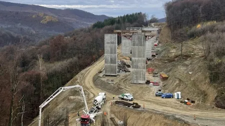 Autostrada Sibiu - Pitești ar putea fi gata înainte de termen, o premieră istorică.  Va fi primul drum de mare viteză care traversează munții Carpați