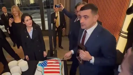 George Simion, sub rafala criticilor după „scandalul tortului”. Ce i-a transmis un vicepreședinte al Parlamentului European: „Să-ți stea în gât!”