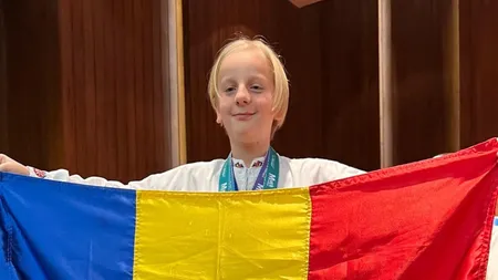 Copilul-minune al matematicii, Eduard Ştefan, a fost premiat alături de profesoara sa cu 6.000 de lei, de către CJ Olt