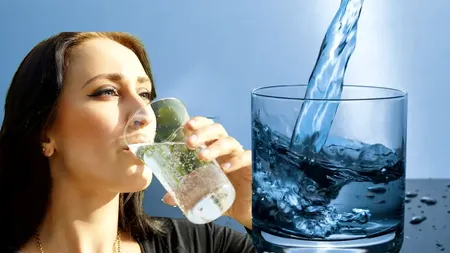 Ce se întâmplă dacă bei apă carbogazoasă zilnic. Ce spun nutriționiștii