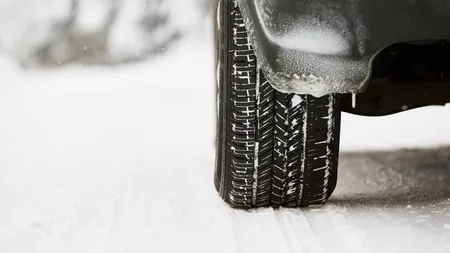 Carosabil distrus, reparații auto tot mai scumpe după iarnă. Service-urile auto din toată țara sunt aglomerate