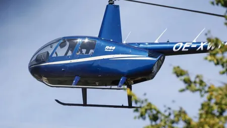 Primarul unei comune din Caraș-Severin, fără canalizare și apă potabilă, face naveta cu elicopterul: „E plăcerea mea”