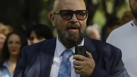 Reacție dură a lui Piedone după live-ul primarului Ciucu dintr-un autobuz STB: ”Smiorcăială administrativă. Îți dai seama că lucrurile nu mai sunt sub control”