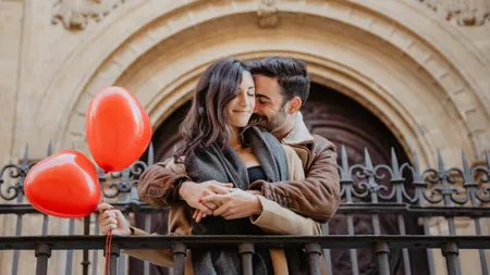 Cum arată viața amoroasă pentru fiecare zodie, în sezonul Peștilor. Cine întâlnește marea dragoste