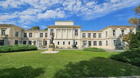 Academia Română anunţă lansarea unui program de burse pentru tinerii români. Cât poate încasa lunar un bursier şi care sunt condiţiile