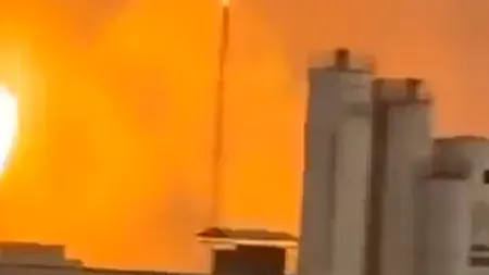 Războiul din Iran se extinde. Incendiu într-un complex petrolier din Bahrain după un atac cu drone de la Teheran VIDEO
