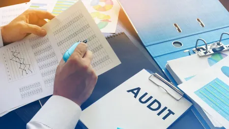 Câți bani câștigă cei care lucrează în audit. Cum arată salariile în 2026