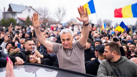 Călin Georgescu le mulțumește românilor pentru mobilizarea impresionantă: „Mi-ați făcut astăzi un dar mai frumos decât mi-aș fi putut imagina. Am fost, suntem și vom fi împreună” FOTO